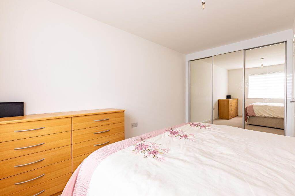 Bedroom 3 pic 2.jpeg