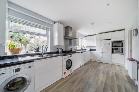 undefined, Highfield Close, West Byfleet, KT14