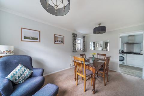 undefined, Highfield Close, West Byfleet, KT14