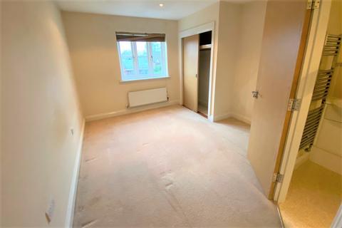 undefined, Merstham RH1