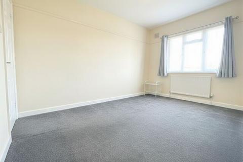 2 bedroom apartment for sale, Alexandra Avenue, Harrow HA2
