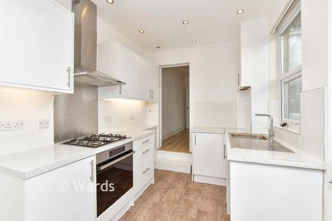 3 bedroom end of terrace house for sale, Ufton Lane, Sittingbourne ME10