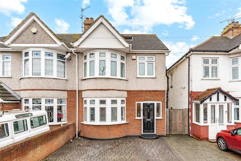 4 bedroom semi-detached house for sale, Gorseway, Romford, RM7