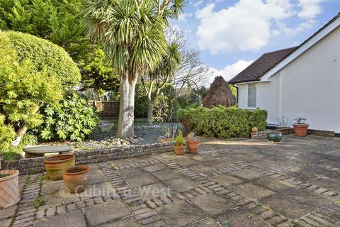 2 bedroom detached bungalow for sale, Sea Lane Gardens, Ferring, Worthing, West Sussex