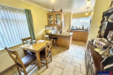 undefined, Julian Close, Barnwood, Gloucester, GL4