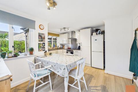3 bedroom detached bungalow for sale, Glendale Crescent, Mount Hawke