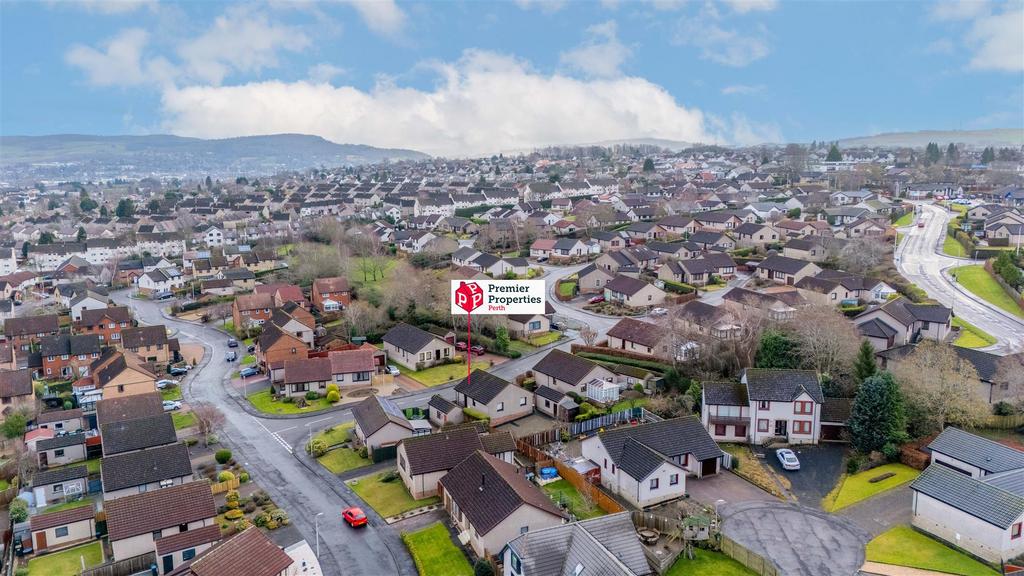 38, Geddes Drive Perth - D - xtra 4.jpg