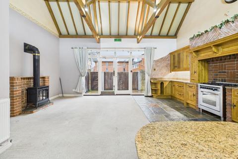 undefined, Wood Street, Calne SN11