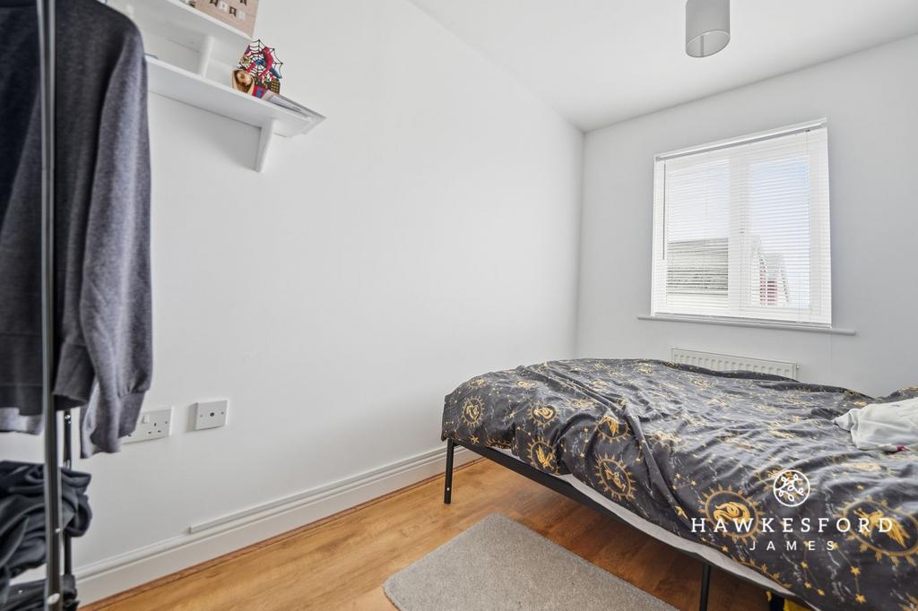 Amethyst Drive, Sittingbourne - Bedroom 3