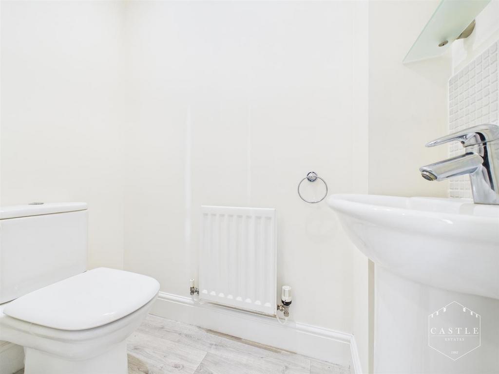 Guest cloakroom