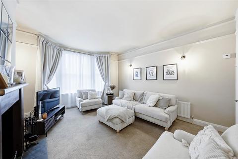 3 bedroom semi-detached house for sale, Cornwallis Road, Maidstone, Kent, ME16