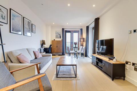 2 bedroom flat for sale, Ziggurat House, Grosvenor Road, St. Albans, AL1