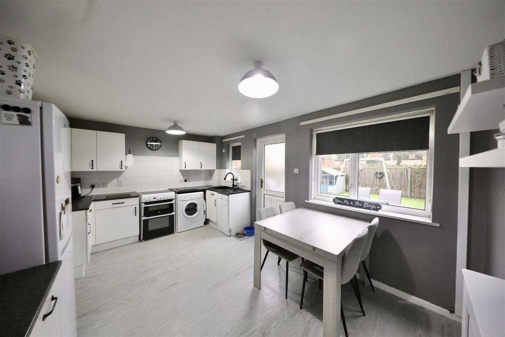 Kitchen diner