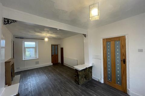 undefined, Mill Terrace, Ammanford SA18
