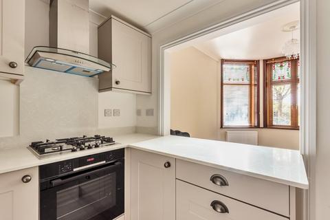 1 bedroom flat for sale, Great North Road, Highgate, London, N6