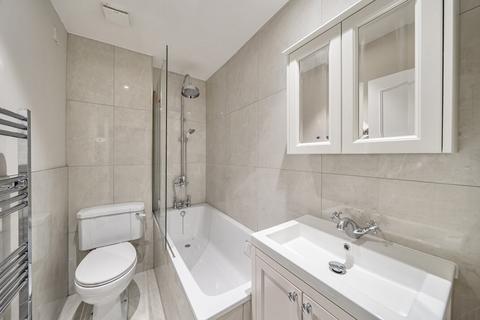 1 bedroom flat for sale, Great North Road, Highgate, London, N6