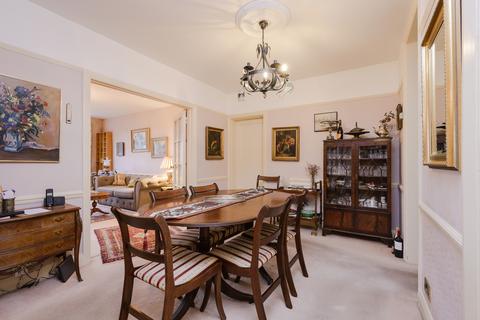 3 bedroom apartment for sale, Raymond Road, London SW19
