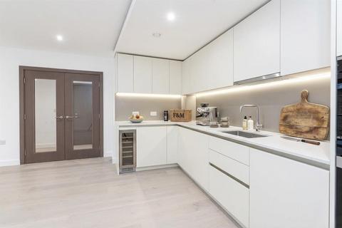 2 bedroom apartment to rent, Fulham Reach, Parrs Way, London W6