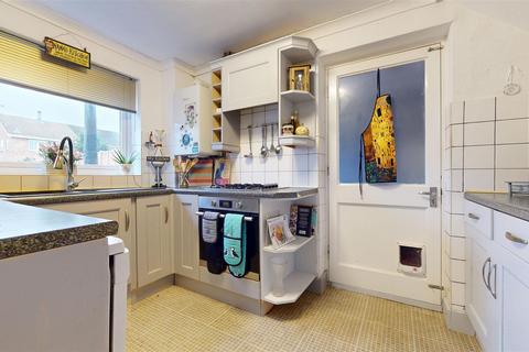 3 bedroom semi-detached house for sale, Eden Walk, Milton Keynes MK3