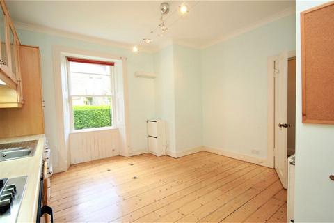 2 bedroom flat to rent, Dunrobin Place, Edinburgh