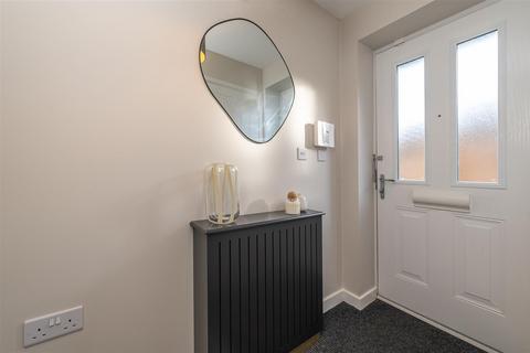 3 bedroom end of terrace house for sale, Shears Drive, Rastrick, Brighouse