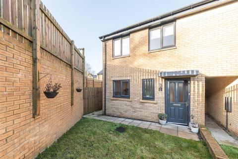 3 bedroom end of terrace house for sale, Shears Drive, Rastrick, Brighouse