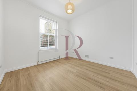 2 bedroom flat to rent, Eaton Rise, Ealing, W5