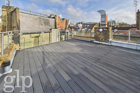 undefined, Wellington Street, Covent Garden, WC2E
