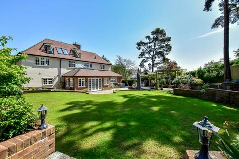 undefined, Common Lane, Kings Langley, WD4