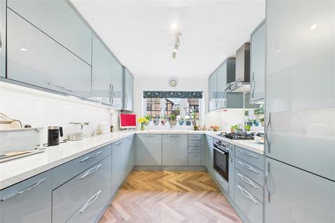 4 bedroom detached house for sale, Blake Close, Crowthorne, Berkshire, RG45