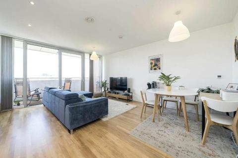 2 bedroom apartment for sale, Edmunds House, Colonial Drive, Chiswick, W4