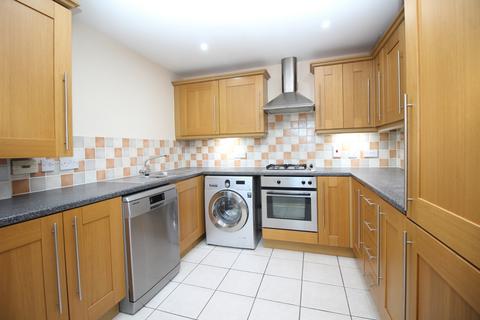 2 bedroom apartment to rent, Langport Crescent, Oakhill