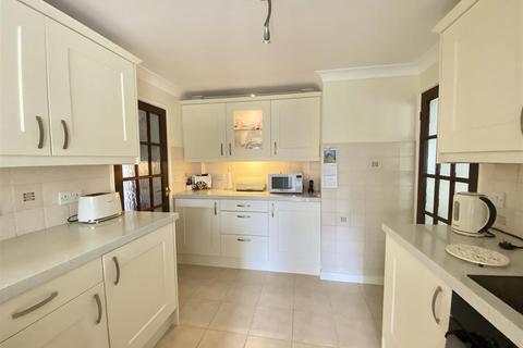4 bedroom detached house for sale, 42 Belvidere Road, Shrewsbury, SY2 5LU