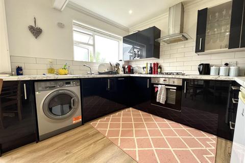 undefined, Clifden Close, Newquay TR7