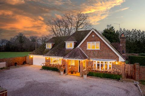 4 bedroom detached house for sale, Brickhouse Lane, Newchapel, RH7