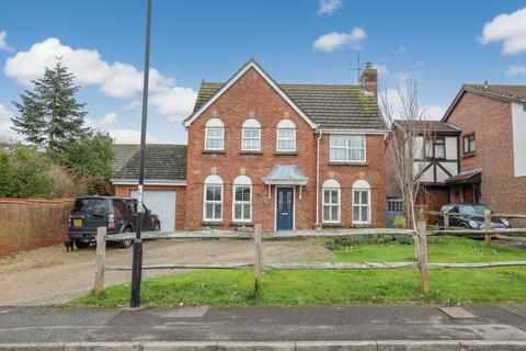 undefined, Howard Avenue, Burgess Hill, RH15