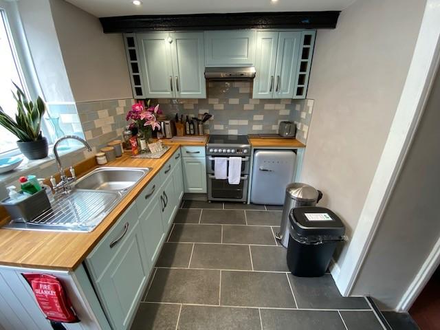 Rear Kitchen/Breakfast Room