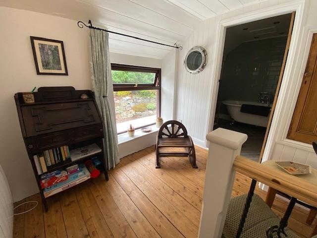 Rear Landing/Study Area (or home office)