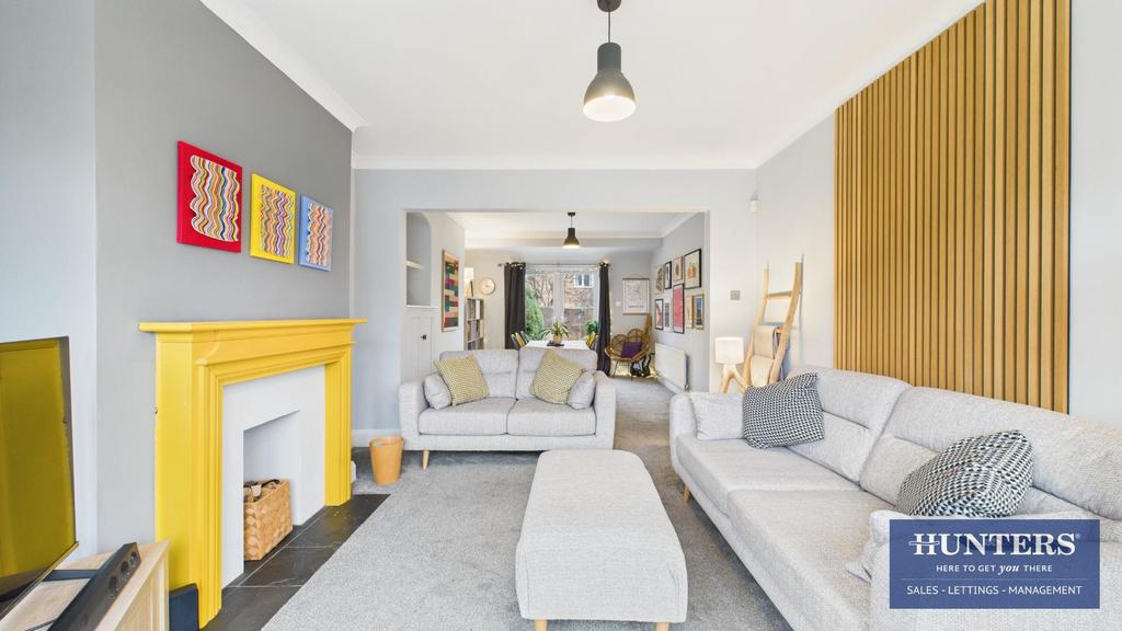 Living/Dining Room