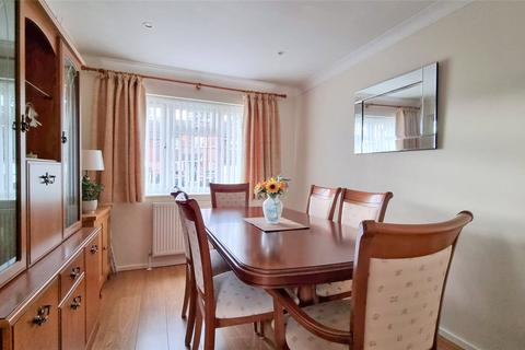 3 bedroom semi-detached house for sale, Horley, Surrey, RH6