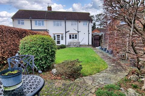 3 bedroom semi-detached house for sale, Horley, Surrey, RH6