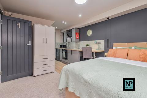 undefined, Alfred Street, Tamworth, B79
