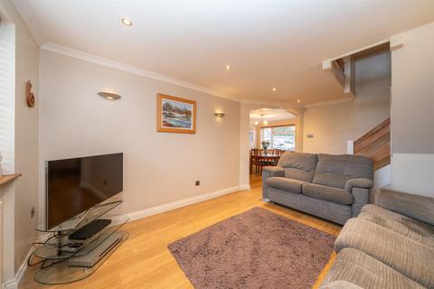 3 bedroom terraced house for sale, Elstree Road, Hemel Hempstead, Hertfordshire, HP2 7NE