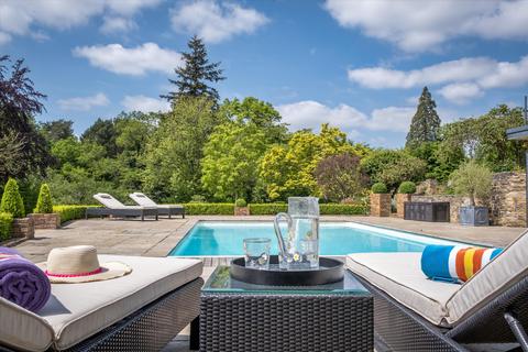 undefined, Halfpenny Lane, Guildford, Surrey, GU4