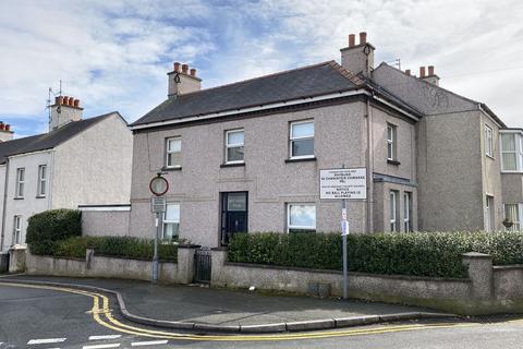 2 bedroom semi-detached house to rent, Station Street, Holyhead, Anglesey, LL65