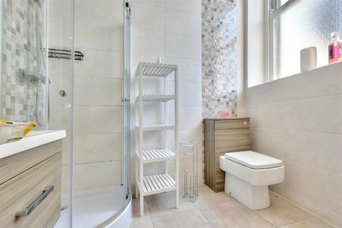 2 bedroom flat to rent, Hounds Gate, Nottingham, NG1 7AB