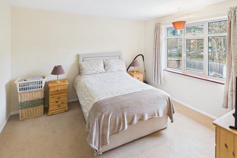 undefined, Hither Meadow, Chalfont St. Peter, Gerrards Cross, Buckinghamshire, SL9