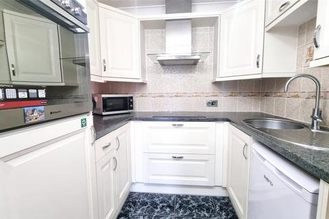 undefined, Horley, Surrey, RH6