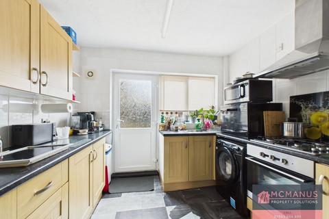 2 bedroom end of terrace house for sale, Abercorn Road, Luton LU4