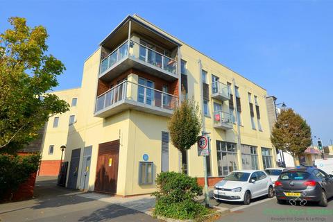 undefined, Park Avenue, Plymouth PL1